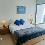 Moderno apartamento a 5 min de casco antiguo