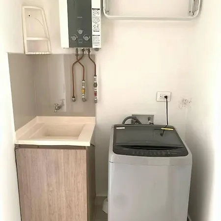 Moderno apartamento a 5 min de casco antiguo Apartamento